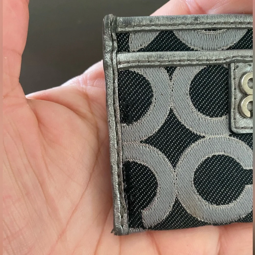 Coach ID holder - Picture 6 of 9